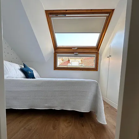 Precioso Atico Con Amplia Terraza