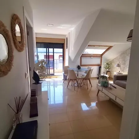 Precioso ático Con Amplia Terraza Apartamento *